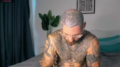 Snapshot of lucasexclusive chatting on 07-18-26, 04:38 lucasexclusive online show from 07-18-26, 04:38