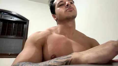 Snapshot of lucasfit24 chatting on 02-11-25, 11:43 lucasfit24 online show from 02-11-25, 11:43