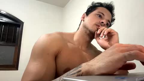 Snapshot of lucasfit24 chatting on 02-18-25, 11:22 lucasfit24 online show from 02-18-25, 11:22