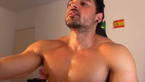 Snapshot of lucasfit24 chatting on 07-13-26, 04:48 lucasfit24 online show from 07-13-26, 04:48