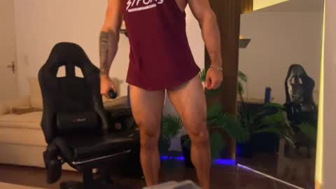 Snapshot of lucasfit24 chatting on 08-07-26, 01:18 lucasfit24 online show from 08-07-26, 01:18
