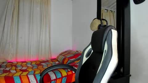 Snapshot of lucaswattsons chatting on 05-15-26, 12:17 Lucaswatsons online show from 05-15-26, 12:17