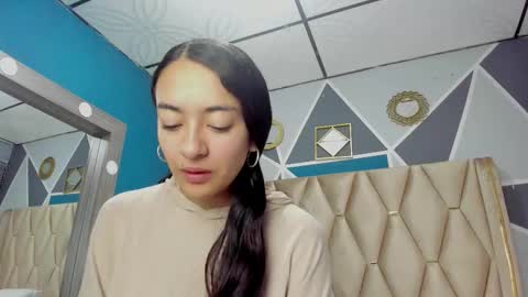 MIA HOT online show from 11-13-25, 12:15