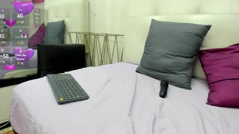 lucia78shy online show from 10-17-25, 04:53