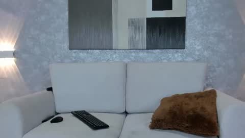 Snapshot of lucia_janne chatting on 07-07-26, 08:13 Lucla online show from 07-07-26, 08:13