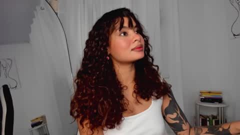 Lucia online show from 01-16-25, 11:59