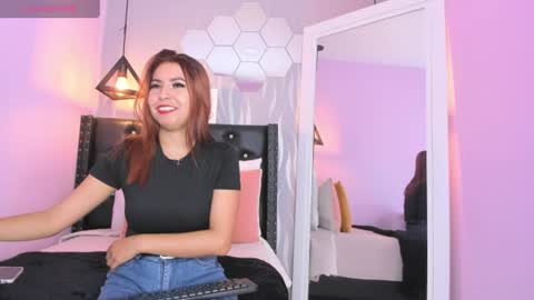 Lucia online show from 07-31-26, 01:32
