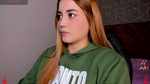 lucia star  online show from 01-30-25, 07:26