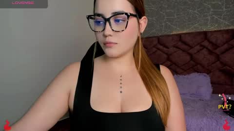 lucia star  online show from 02-01-25, 10:13