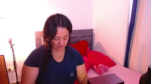 Lucia Vonne online show from 06-04-26, 08:48