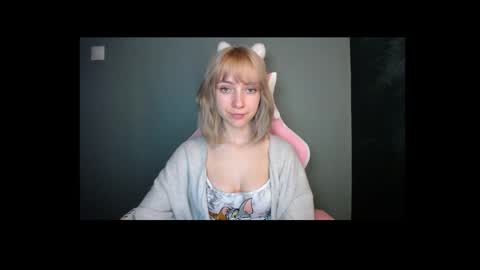 Lucy online show from 04-07-26, 06:19