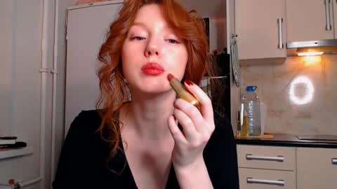 Snapshot of luciacoy chatting on 01-18-25, 04:53 Lucia online show from 01-18-25, 04:53