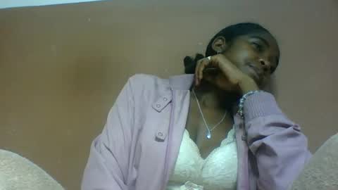 luciah148539 online show from 07-23-26, 02:48