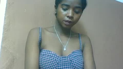luciah148539 online show from 07-28-26, 12:48