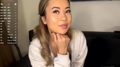 Kira online show from 03-01-26, 12:51