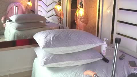 luciana_agudelo online show from 07-04-26, 07:09