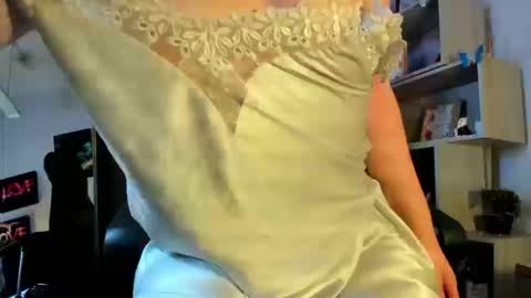 Luciana Evans online show from 09-16-25, 02:07