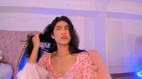 Luciana online show from 05-13-26, 08:49