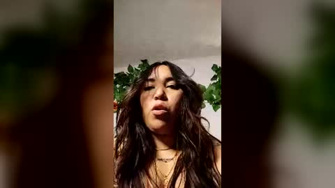 Dani 3 online show from 06-21-26, 12:46