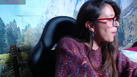 Lucy online show from 04-17-26, 08:45