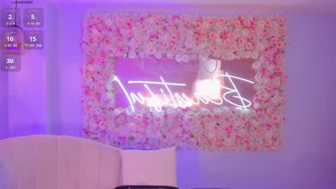 Luciana Miller  online show from 12-21-24, 10:06
