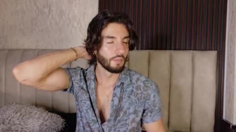 Luciano online show from 09-22-25, 09:17