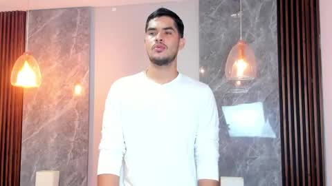 Luciano online show from 06-05-26, 12:00