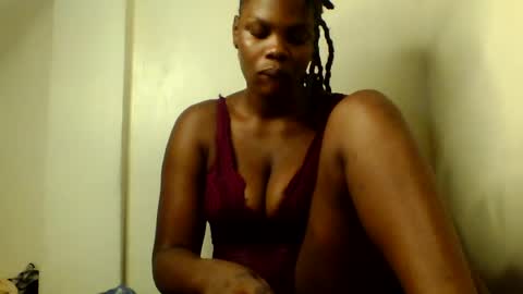 Snapshot of luciaresa chatting on 07-21-26, 01:30 luciaresa online show from 07-21-26, 01:30