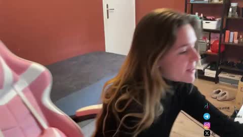 Lucie hot follow me on  online show from 02-28-25, 01:14