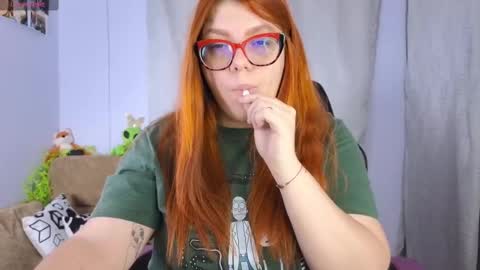 Lucie   online show from 03-03-25, 04:03