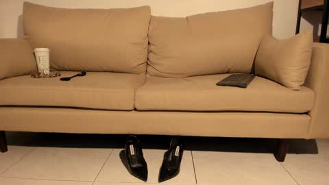 Lucie online show from 01-04-25, 12:37