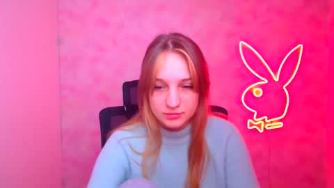 Lucie online show from 12-21-25, 12:23