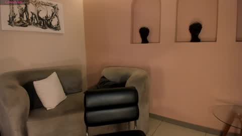 Lucie Martin online show from 04-09-26, 07:41