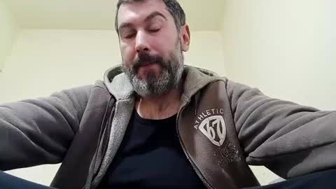 Snapshot of lucifergotharder chatting on 12-04-24, 12:47 Lucifergotharder online show from 12-04-24, 12:47