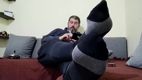 Snapshot of lucifergotharder chatting on 12-15-24, 07:31 Lucifergotharder online show from 12-15-24, 07:31