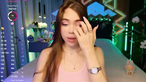 MimiFors online show from 10-29-25, 02:41