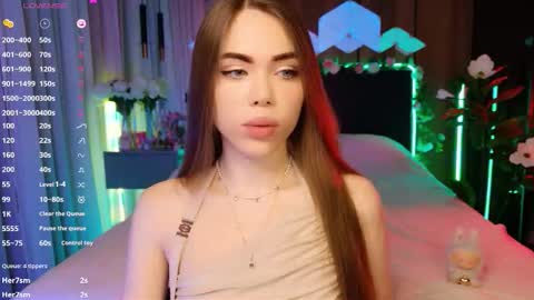 MimiFors online show from 11-22-25, 06:51