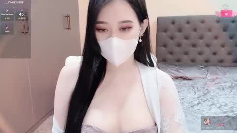 lucii04 online show from 01-06-26, 03:27