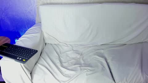 Leo online show from 01-28-25, 02:21