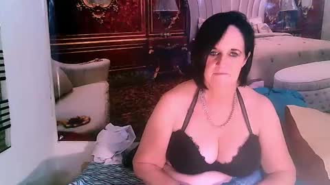 Grace online show from 03-02-25, 01:47