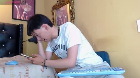 luckk_ online show from 04-04-26, 05:06