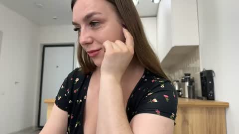 Snapshot of lucky_foryou_baby chatting on 06-15-26, 08:27 lucky_foryou_baby online show from 06-15-26, 08:27