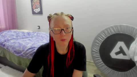 lucky_licky20 online show from 02-13-25, 05:58