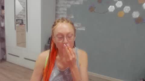 lucky_licky20 online show from 11-12-25, 02:01