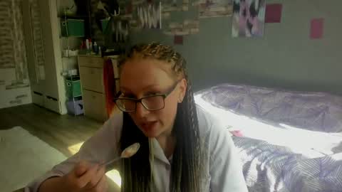 Snapshot of lucky_licky20 chatting on 06-01-26, 01:29 lucky_licky20 online show from 06-01-26, 01:29