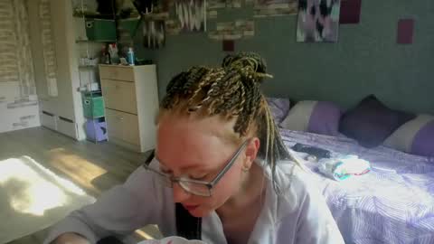 Snapshot of lucky_licky20 chatting on 06-08-26, 12:36 lucky_licky20 online show from 06-08-26, 12:36