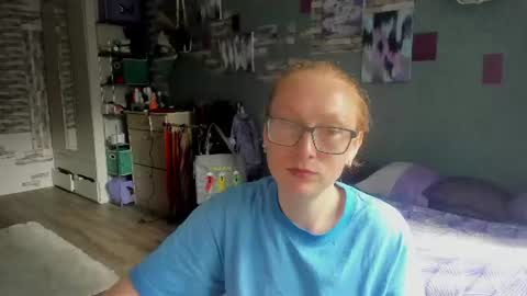 Snapshot of lucky_licky20 chatting on 06-27-26, 01:43 lucky_licky20 online show from 06-27-26, 01:43
