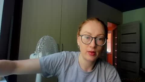Snapshot of lucky_licky20 chatting on 07-14-26, 01:52 lucky_licky20 online show from 07-14-26, 01:52
