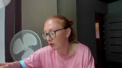 Snapshot of lucky_licky20 chatting on 07-22-26, 01:08 lucky_licky20 online show from 07-22-26, 01:08