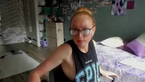 Snapshot of lucky_licky20 chatting on 07-24-26, 02:09 lucky_licky20 online show from 07-24-26, 02:09